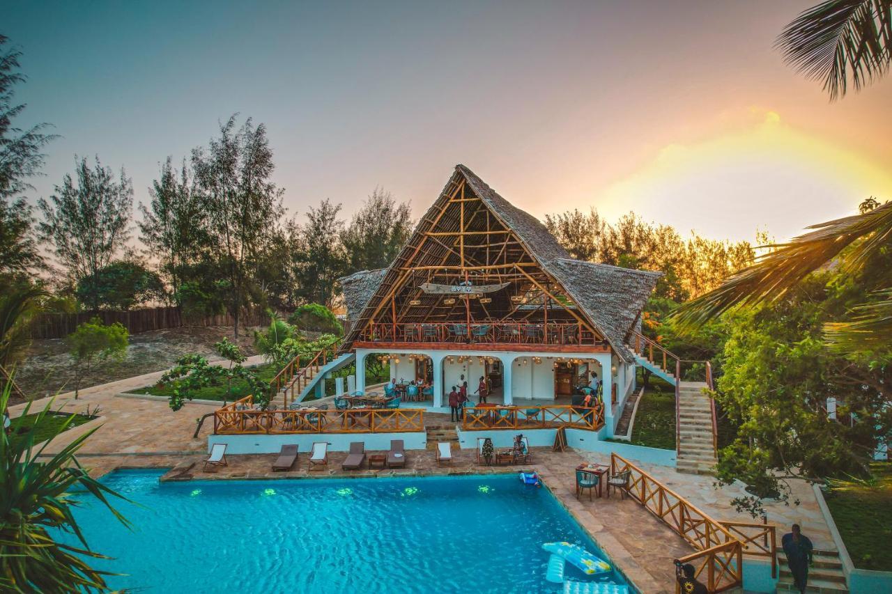 Zanzibella Hotel & Spa Kiwengwa  Dış mekan fotoğraf The resort's main building