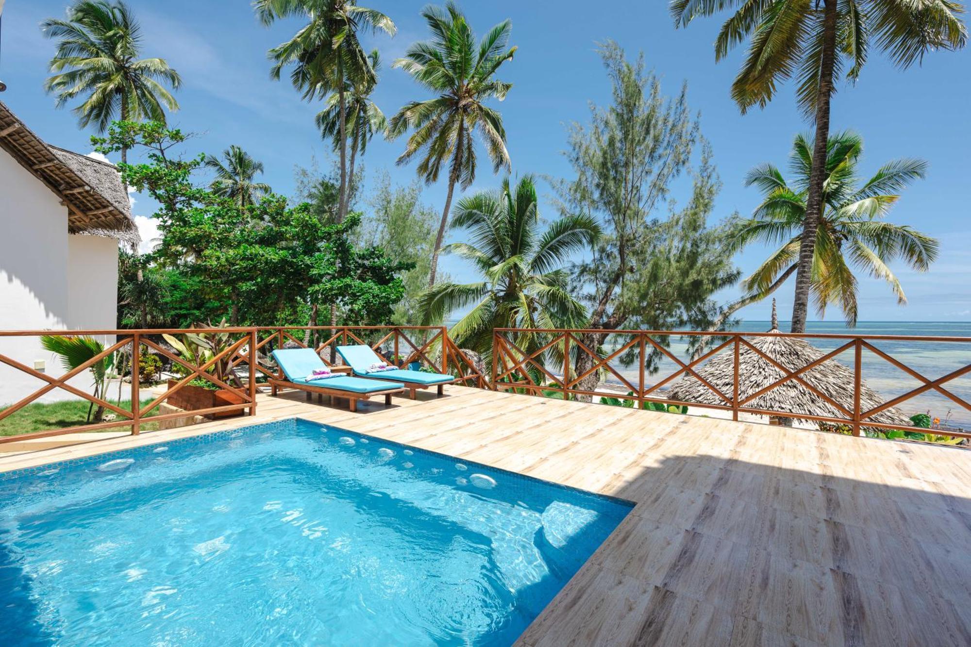 Zanzibella Hotel & Spa Kiwengwa  Dış mekan fotoğraf The swimming pool at the hotel